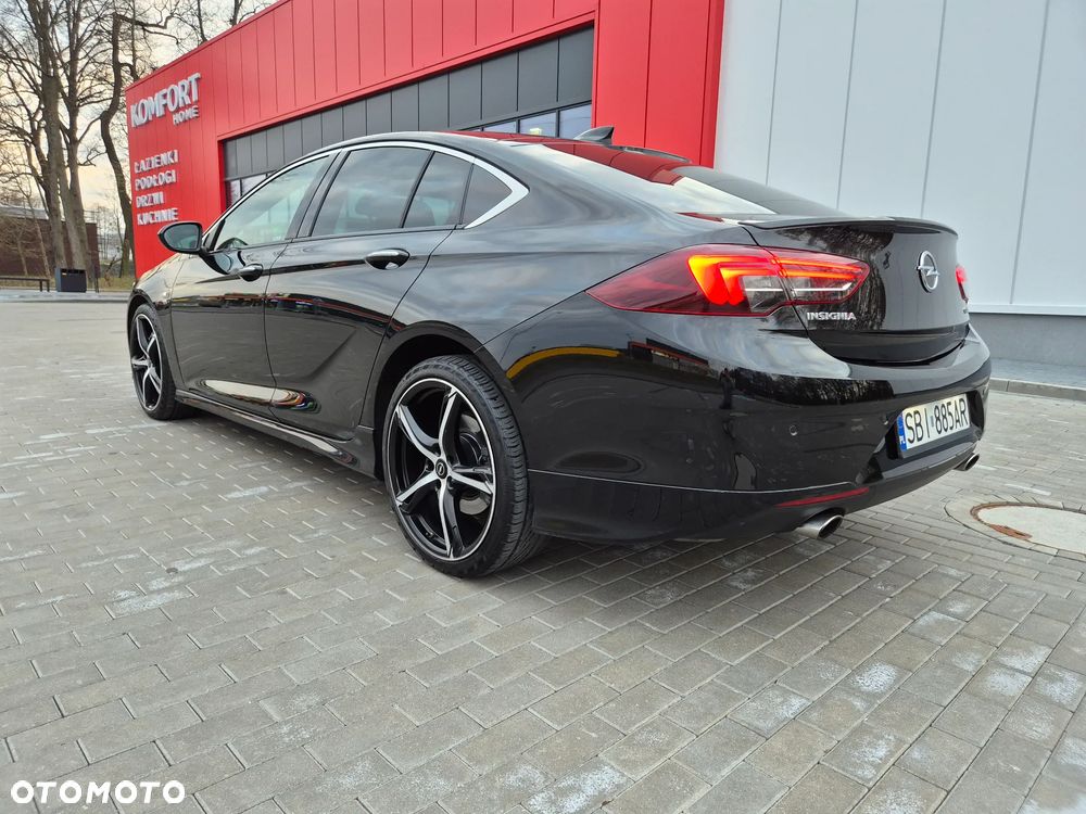 Opel Insignia 2.0 T 4x4 GSi S&S - 15