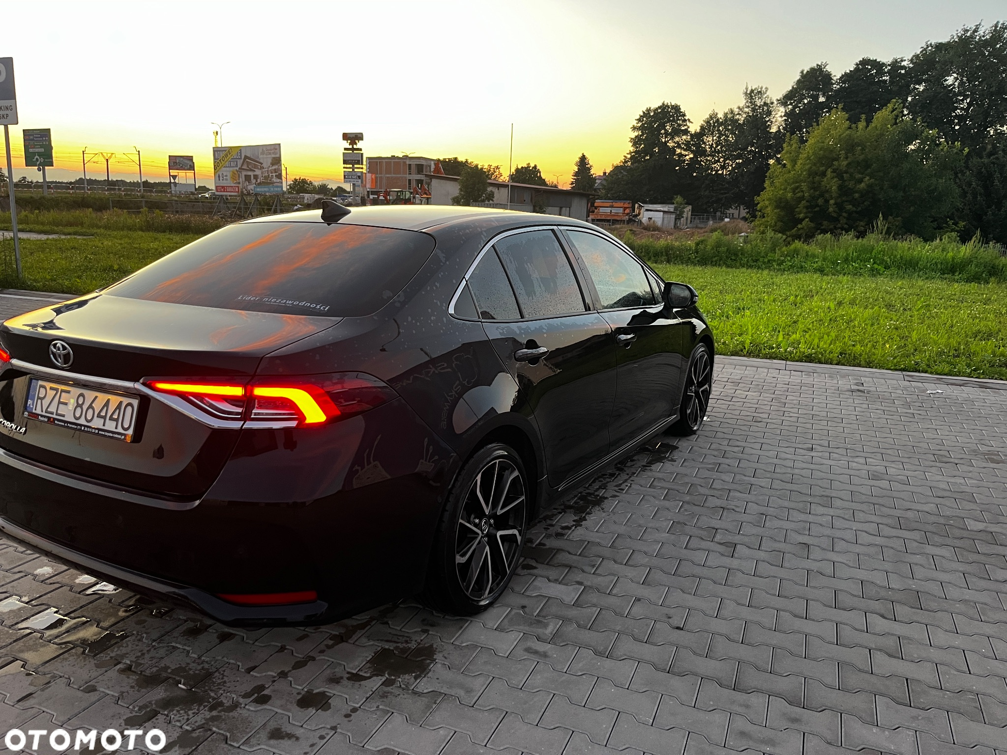 Toyota Corolla 1.6 Executive MS - 8