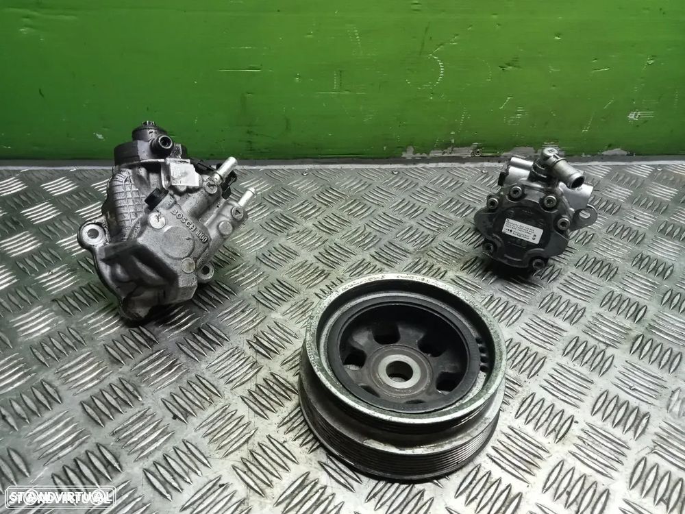 Reparação de Motor Mitsubishi Canter 3.0DiD 4P10 - 1