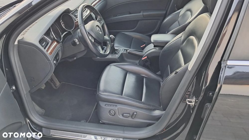 Skoda Superb 1.6 TDI Active Greenline - 28