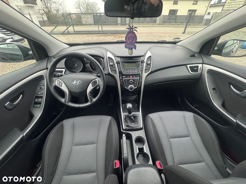 Hyundai i30 1.4 Trend - 11