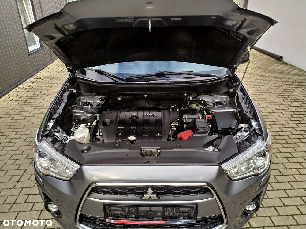 Mitsubishi ASX 1.8 DID Invite 4WD AS&G - 12