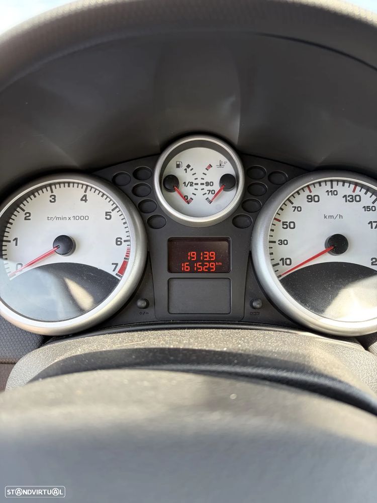 Peugeot 207 1.4 16V Active - 1