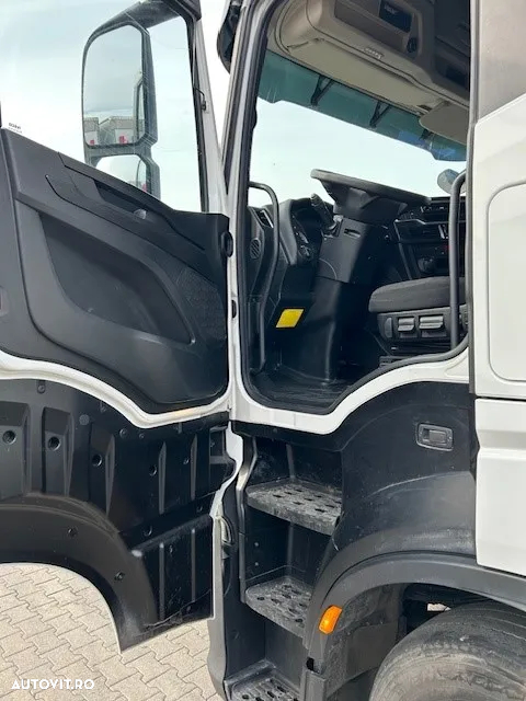 Iveco STRALIS S-Way 460 MIX GNC/GNL - 10