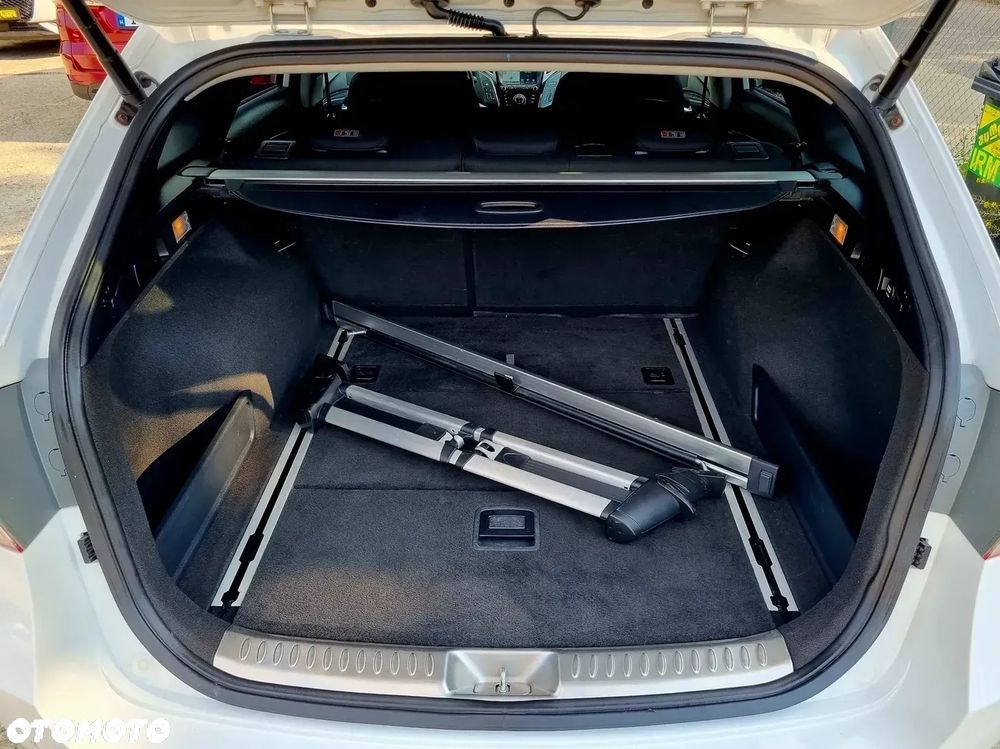 Hyundai i40 1.7 CRDi Premium DCT - 14