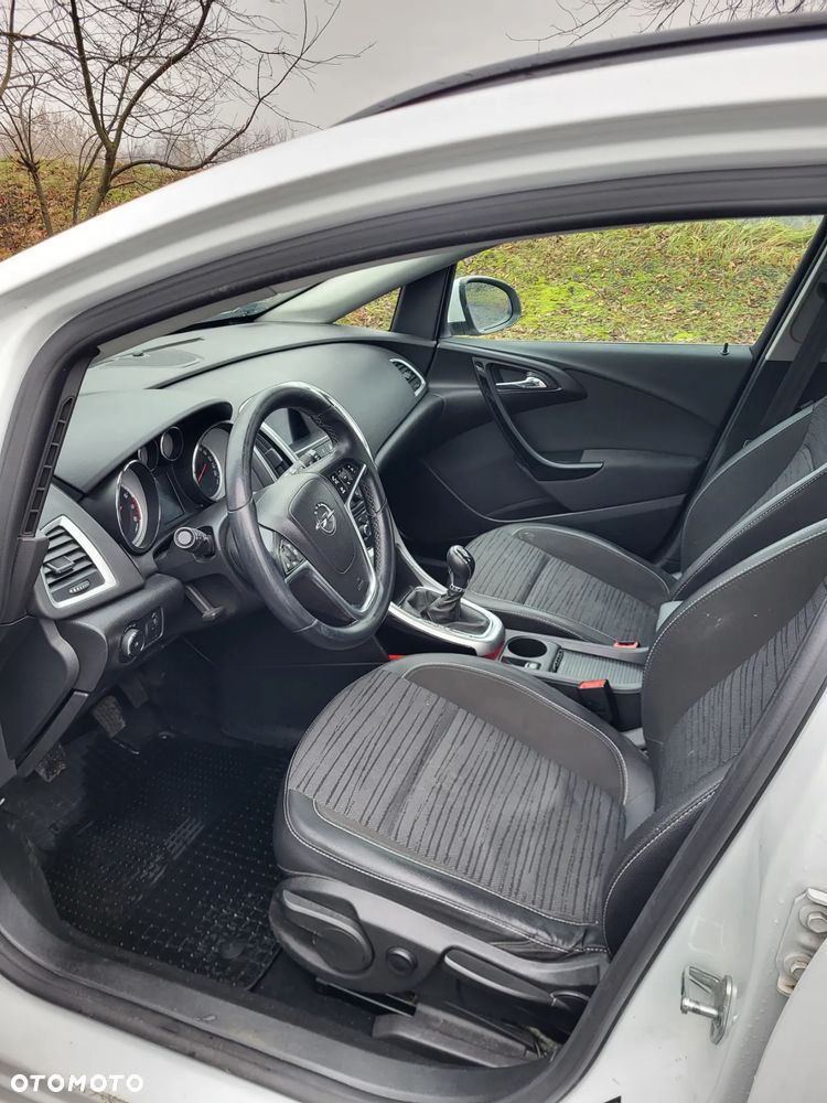 Opel Astra 1.6 ECOTEC DI Turbo ecoFLEX Start/Stop Exklusiv - 15