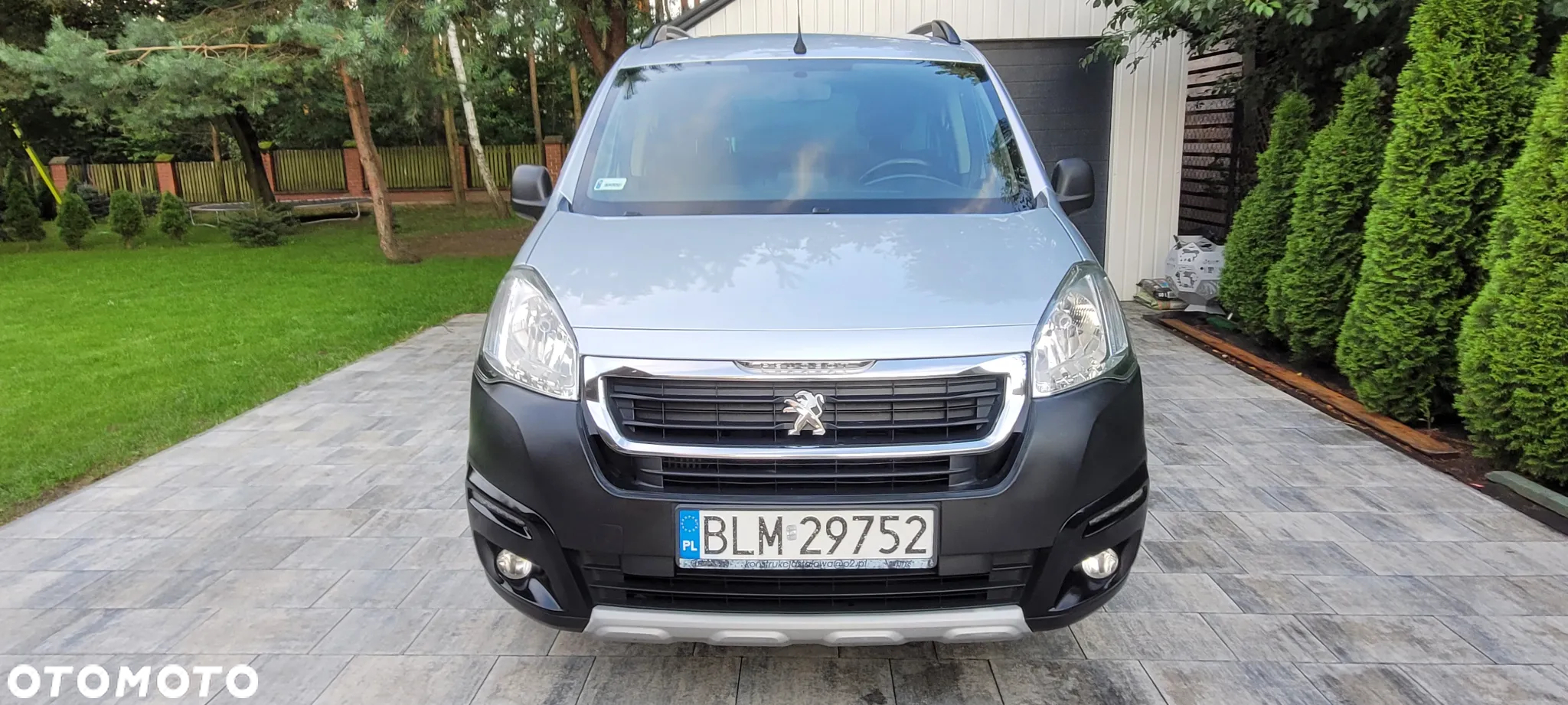 Peugeot Partner 1.6 BlueHDi Outdoor S&S - 2