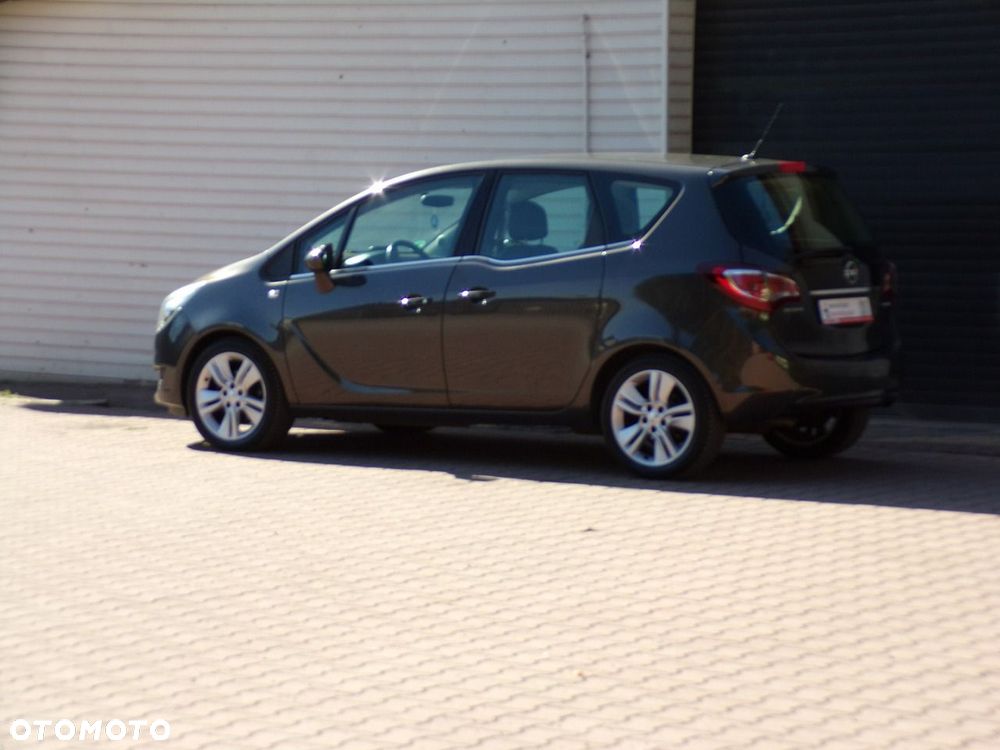 Opel Meriva - 10