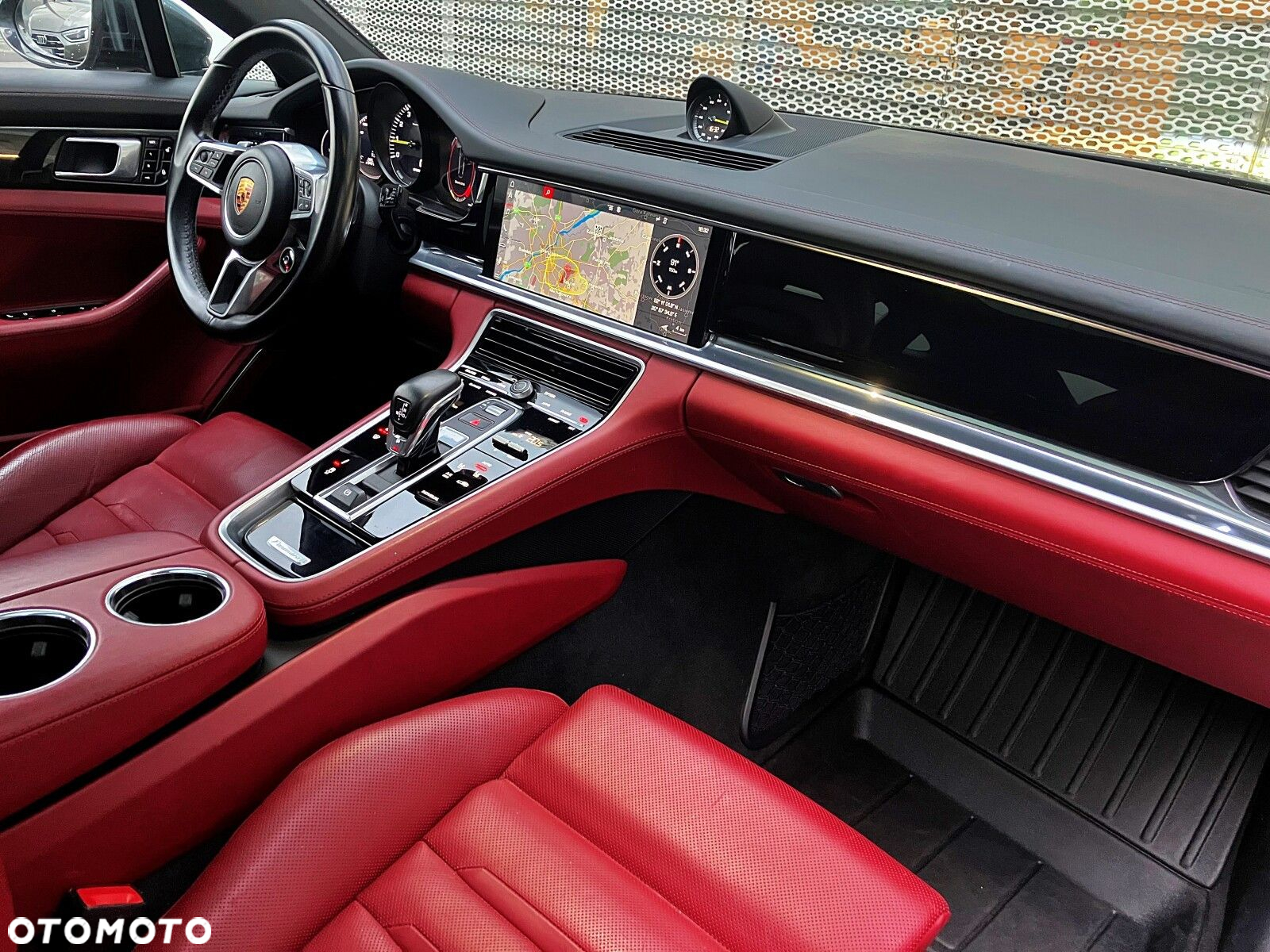 Porsche Panamera - 23