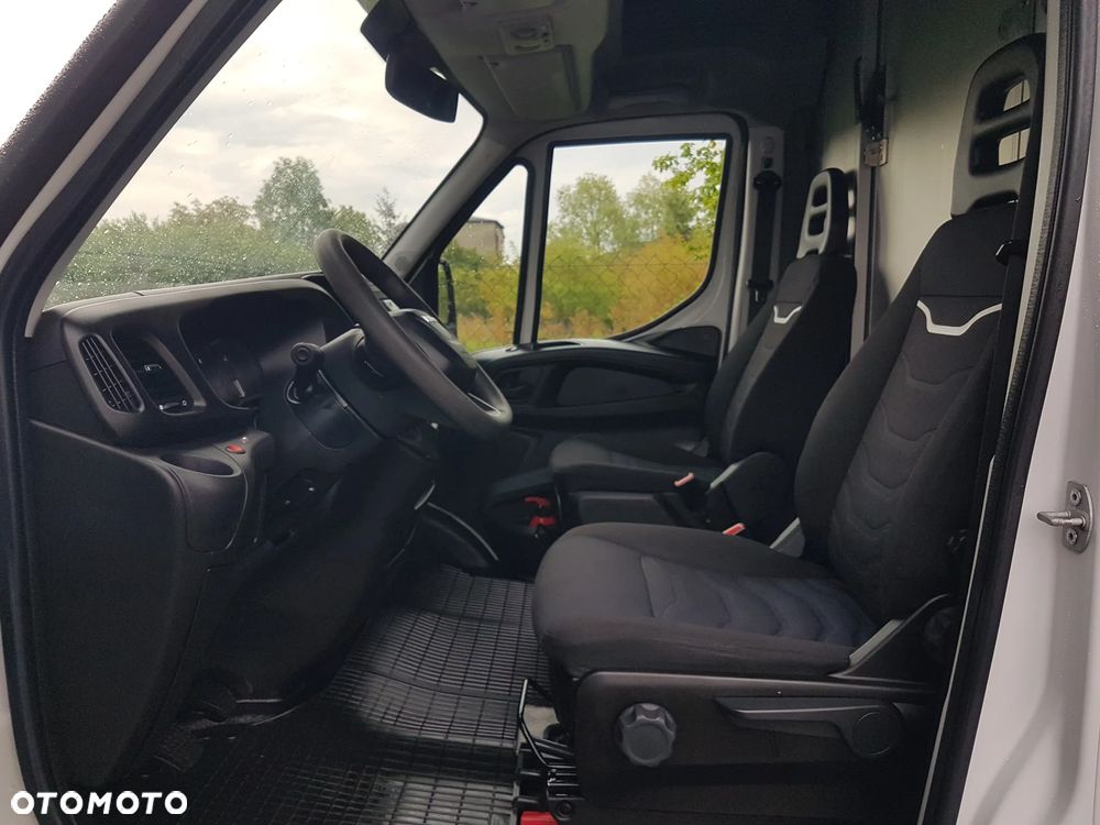 Iveco DAILY KONTENER NISKOPODŁOGOWY 4,43x2,23x2,42 SKLEP BAR FOODTRUCK KAMPER KLIMA - 21