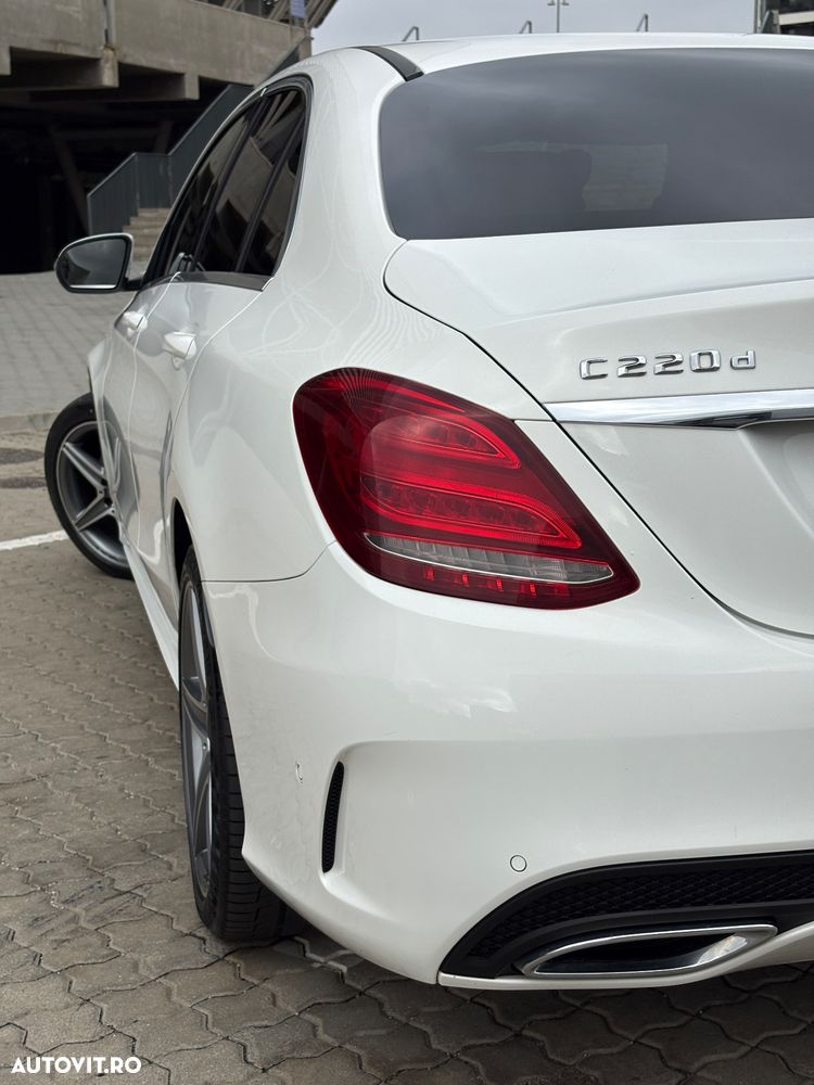 Mercedes-Benz C 220 d 4MATIC Aut. - 4