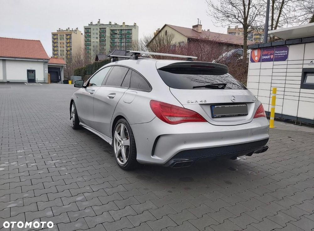 Mercedes-Benz CLA 45 AMG 4-Matic - 3
