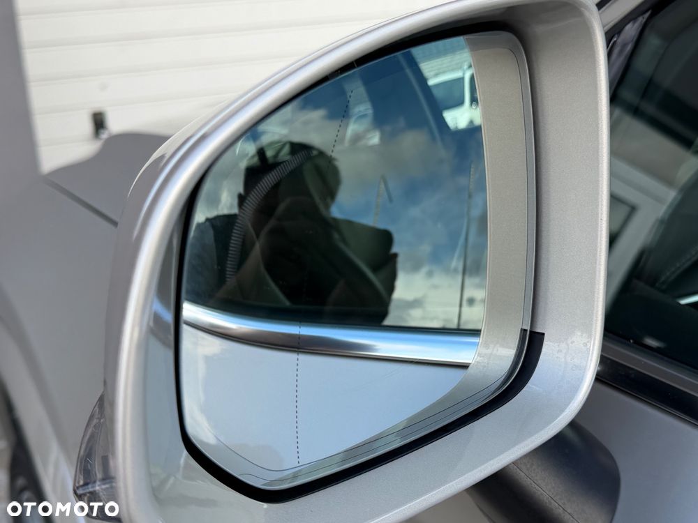 Volvo XC 90 D5 AWD Geartronic Inscription - 17