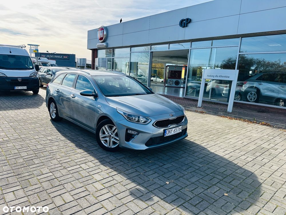 Kia Ceed 1.6 CRDi SCR M - 2