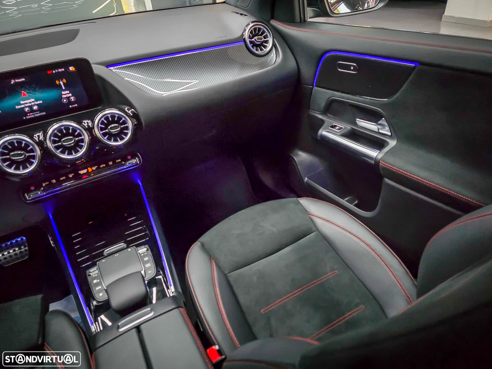 Mercedes-Benz GLA 200 d 8G-DCT AMG Line - 20
