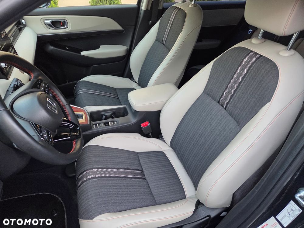 Honda HR-V 1.5 i-MMD Advance CVT - 27