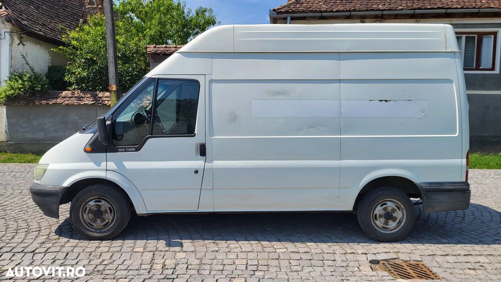 Ford Transit - 1