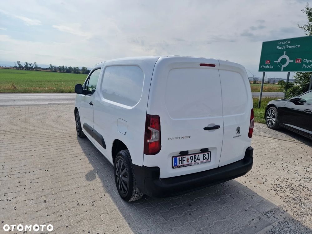 Peugeot Partner - 13