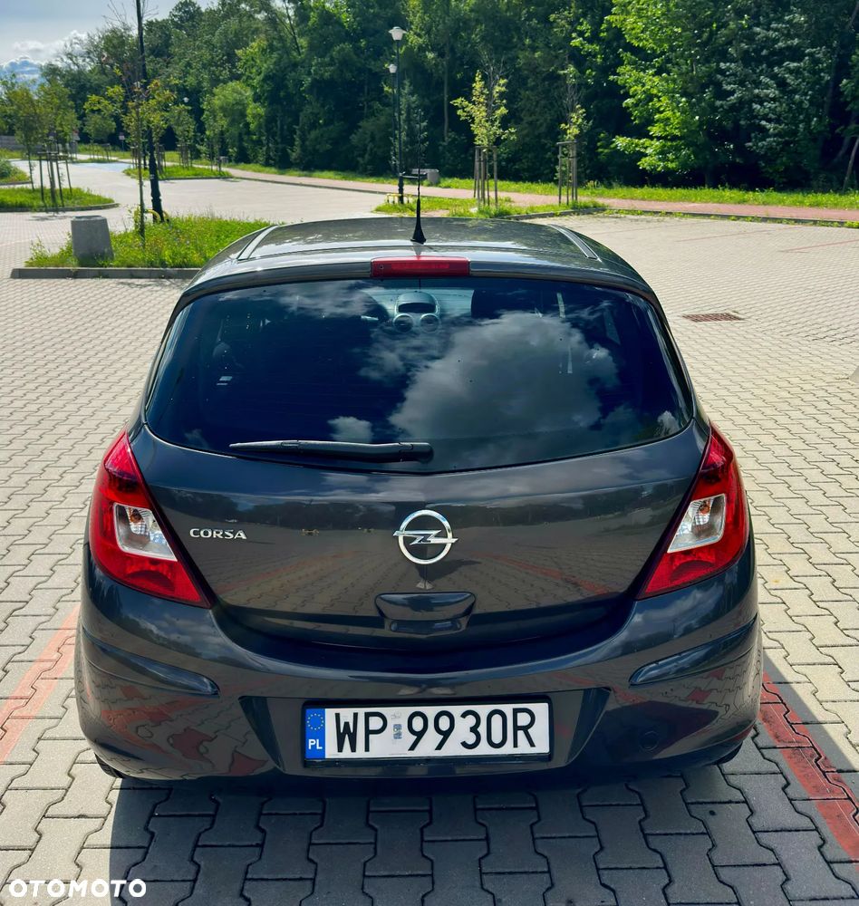 Opel Corsa 1.4 16V Active - 9