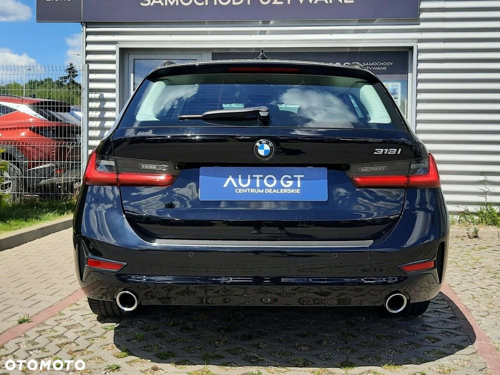 BMW Seria 3 318i Advantage - 25