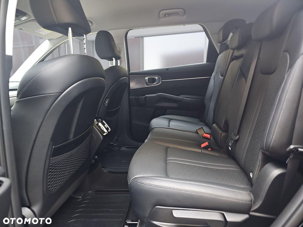 Kia Sorento 1.6 T-GDI PHEV XL 4WD 7os - 10