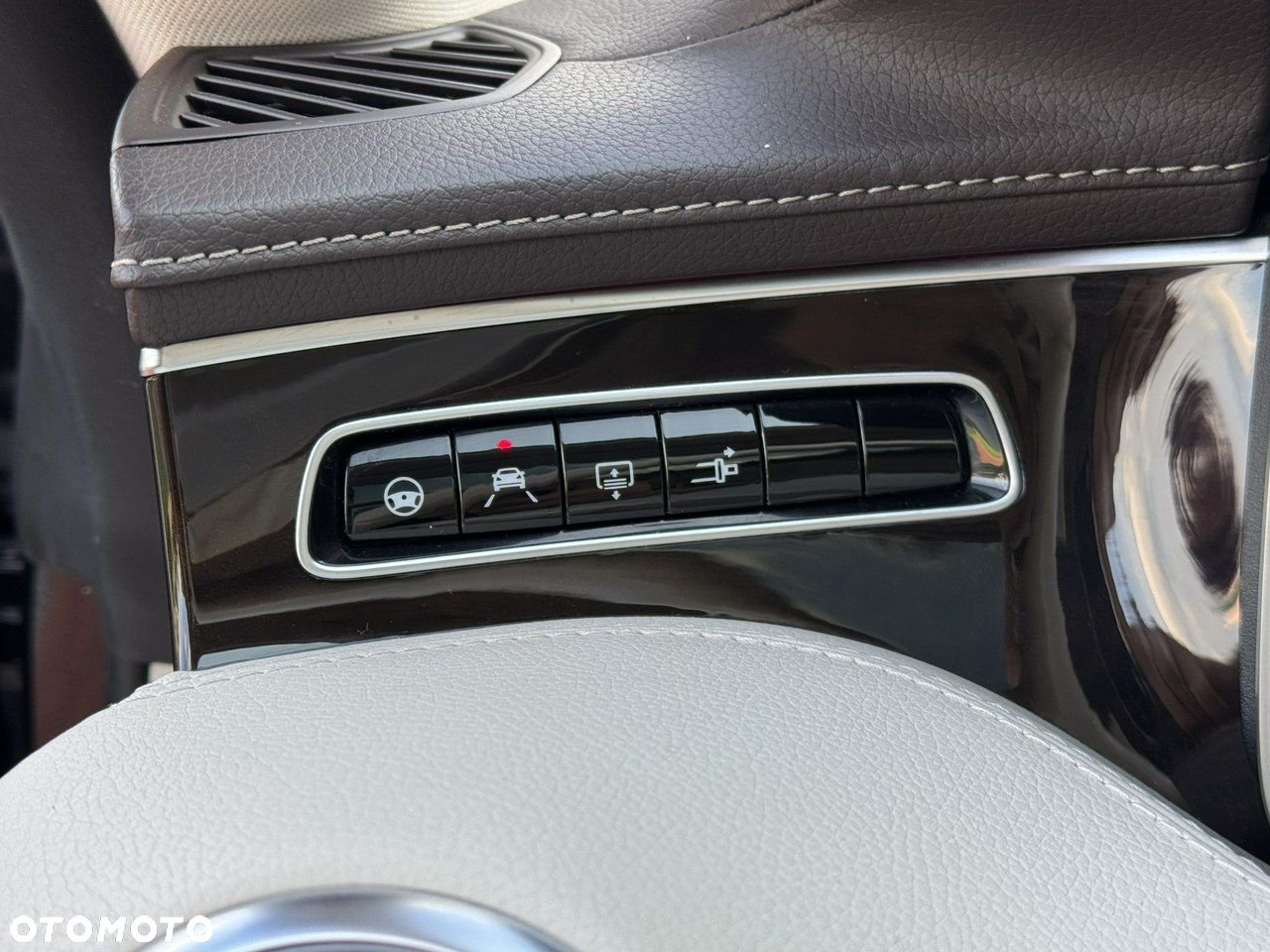 Mercedes-Benz Klasa S 450 Coupe 4-Matic 9G-TRONIC - 23