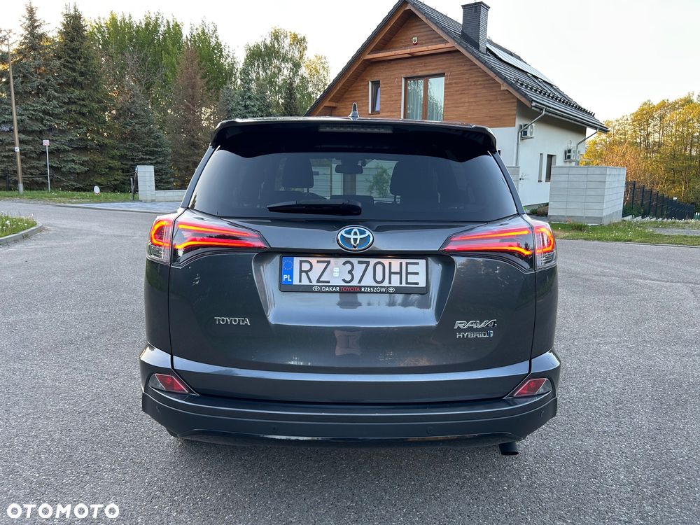 Toyota RAV4 Hybrid Premium 4x2 - 4