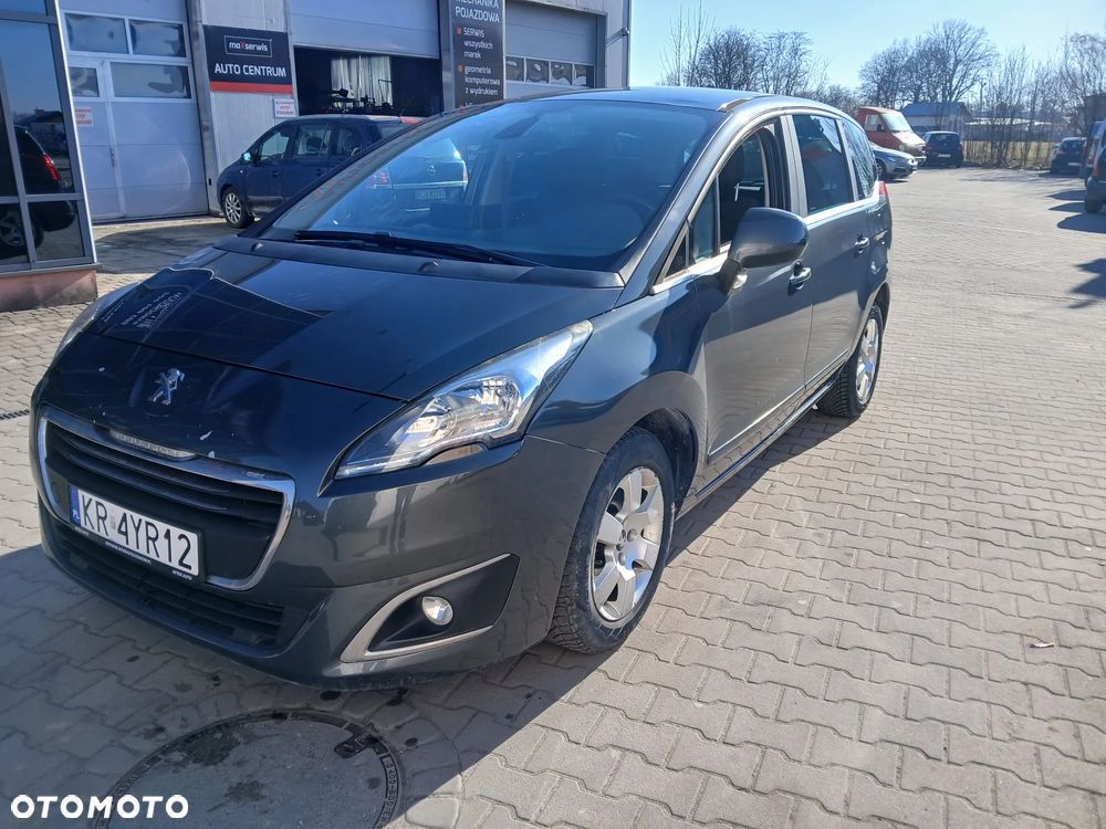 Peugeot 5008 - 4
