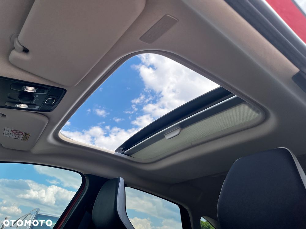 Renault Captur 1.3 TCe mHEV Techno EDC - 30
