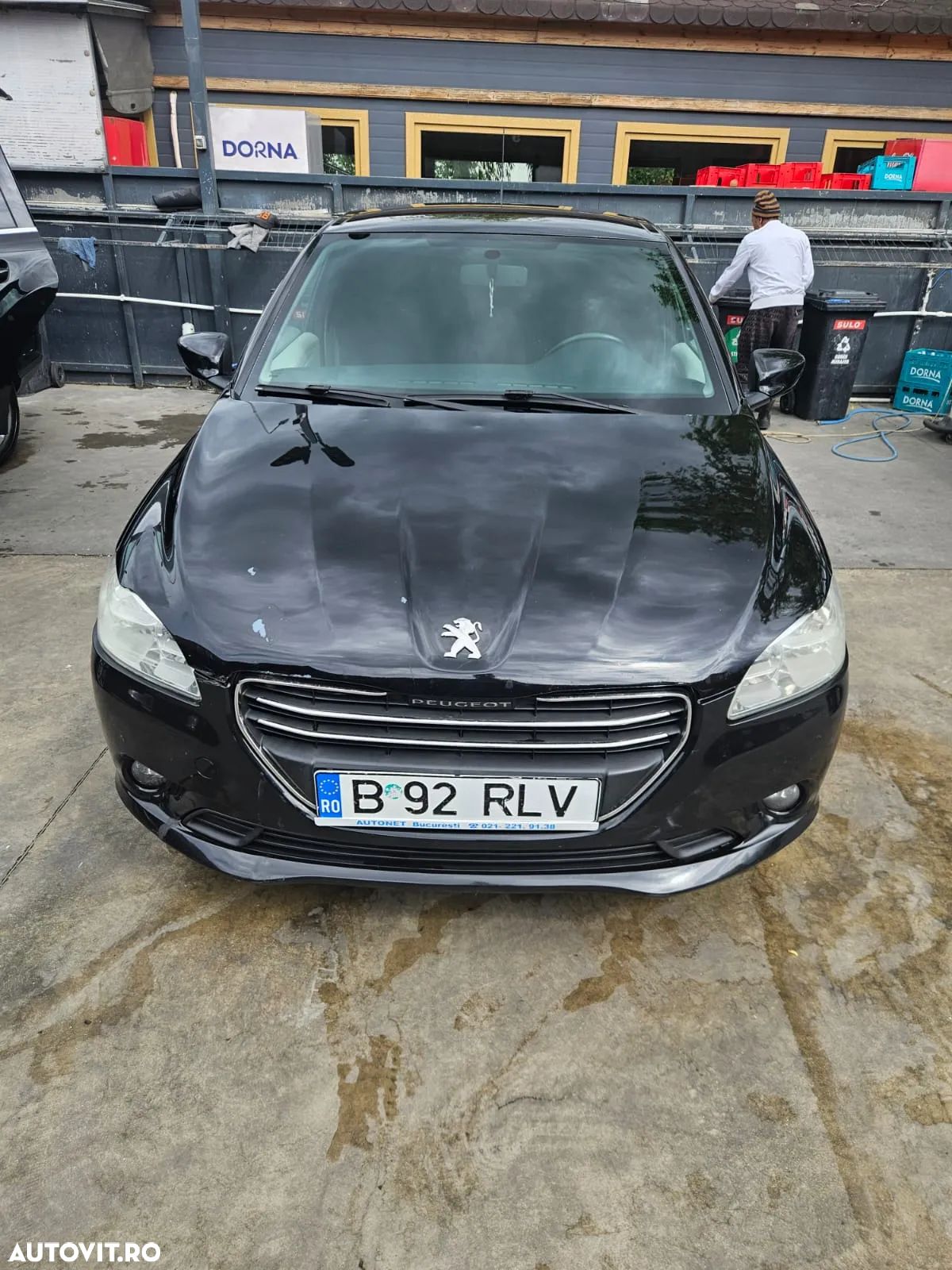 Peugeot 301 1.6 VTi Allure - 1