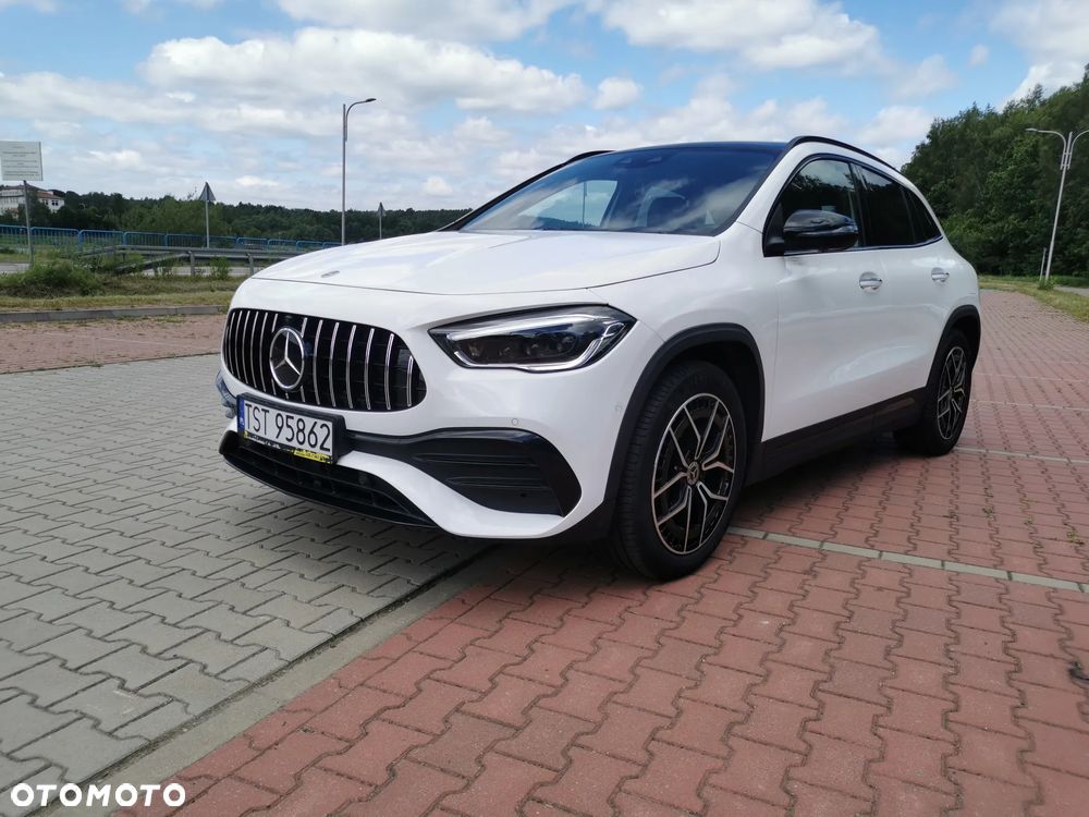 Mercedes-Benz GLA 250 4-Matic AMG Line - 8
