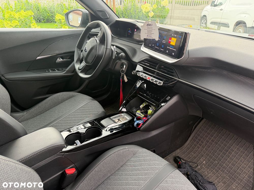Peugeot 2008 Hybrid 136 e-DSC Allure - 8