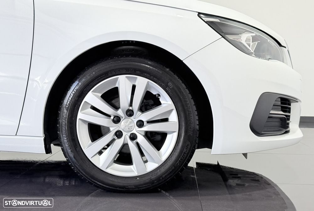 Peugeot 308 1.5 BlueHDi Style - 45