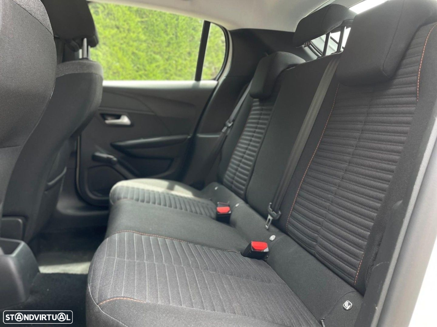 Peugeot 208 1.2 PureTech Active - 7