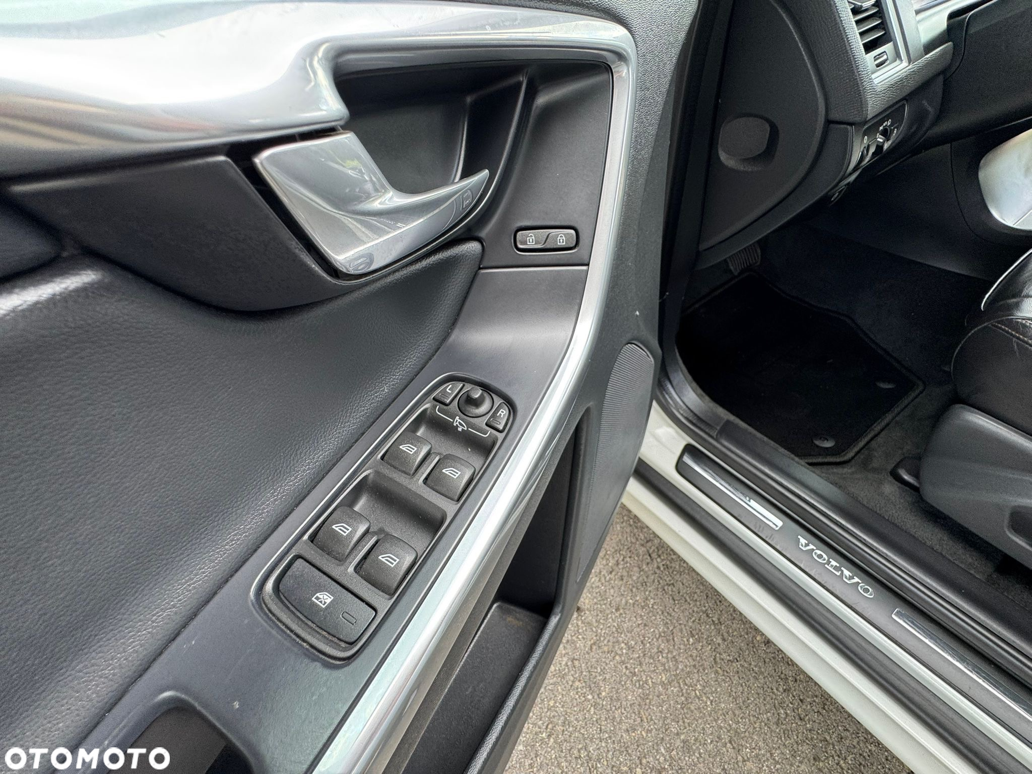Volvo XC 60 D4 Drive-E Summum - 35
