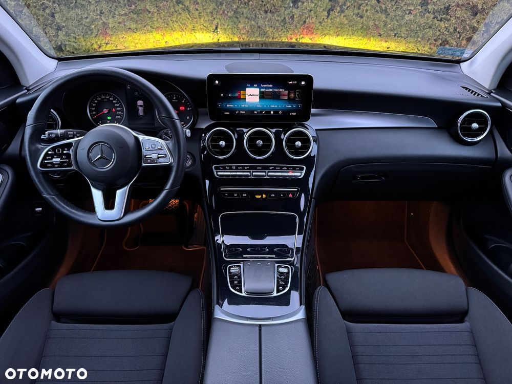 Mercedes-Benz GLC - 13