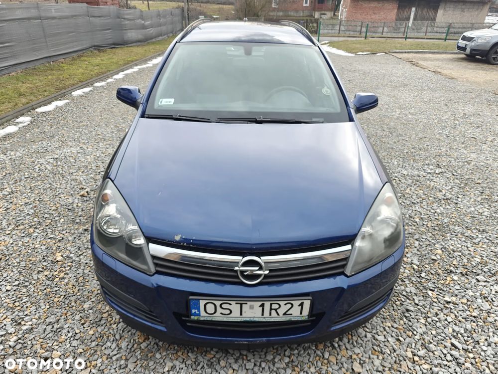Opel Astra 1.9 CDTI Essentia - 12