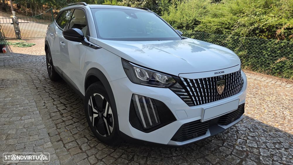 Peugeot e-2008 54 kWh Allure - 1