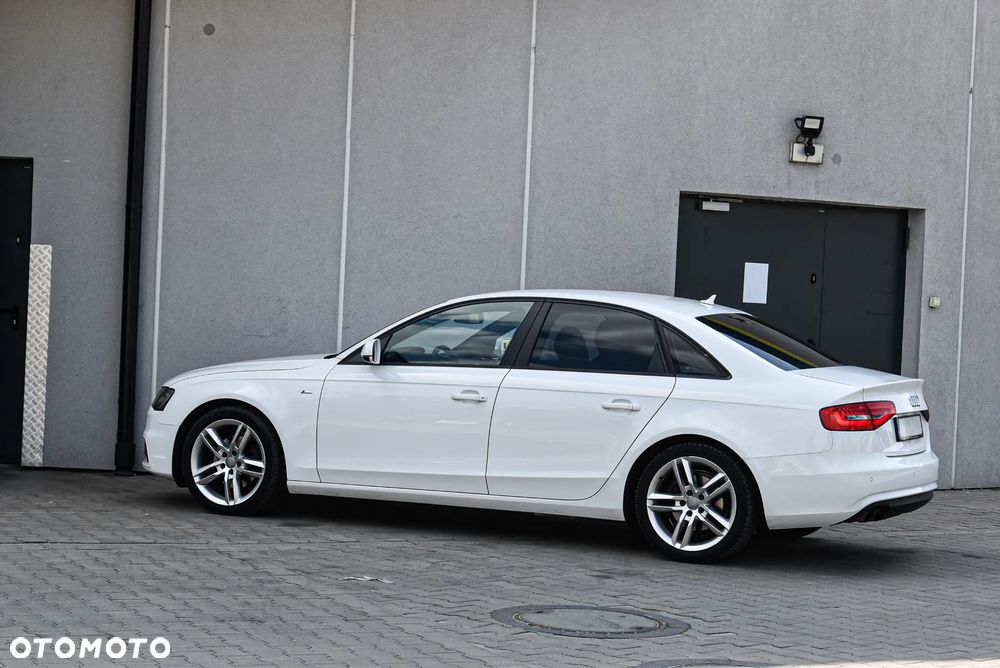 Audi A4 Limousine - 23