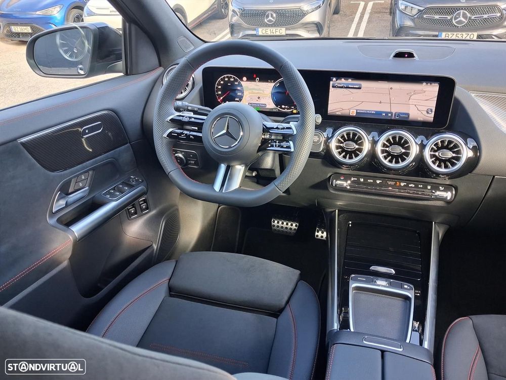 Mercedes-Benz GLA 250 e AMG Line - 18