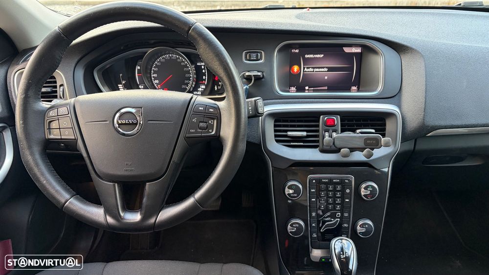 Volvo V40 - 11