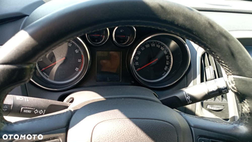 Opel Astra 1.4 T Enjoy EU6 - 9