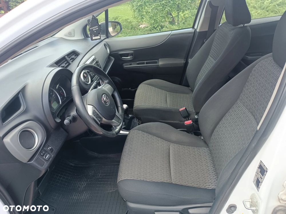 Toyota Yaris 1.0 Active - 24