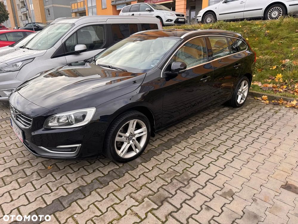 Volvo V60 D4 Drive-E Summum - 11