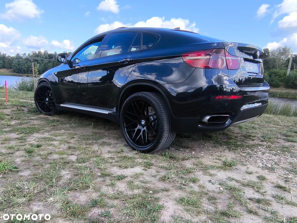 BMW X6 - 22