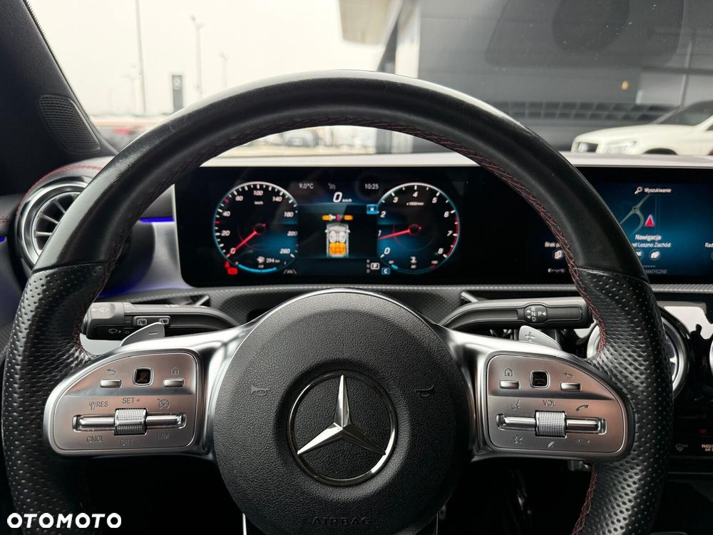 Mercedes-Benz CLA 200 AMG Line 7G-DCT - 9