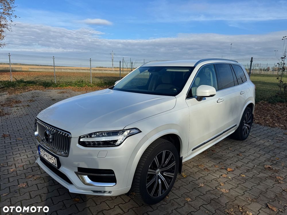 Volvo XC 90 - 1