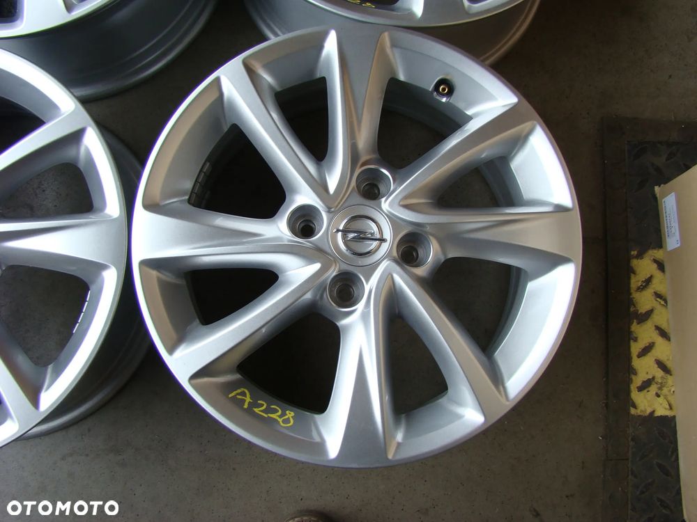 a228 4x108 Opel Corsa F 6,5jx16 et38 niemontowane - 2