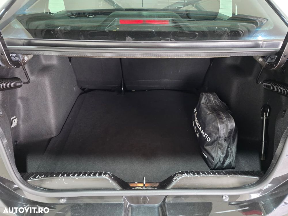 Dacia Logan ECO-G 100 Essential - 13