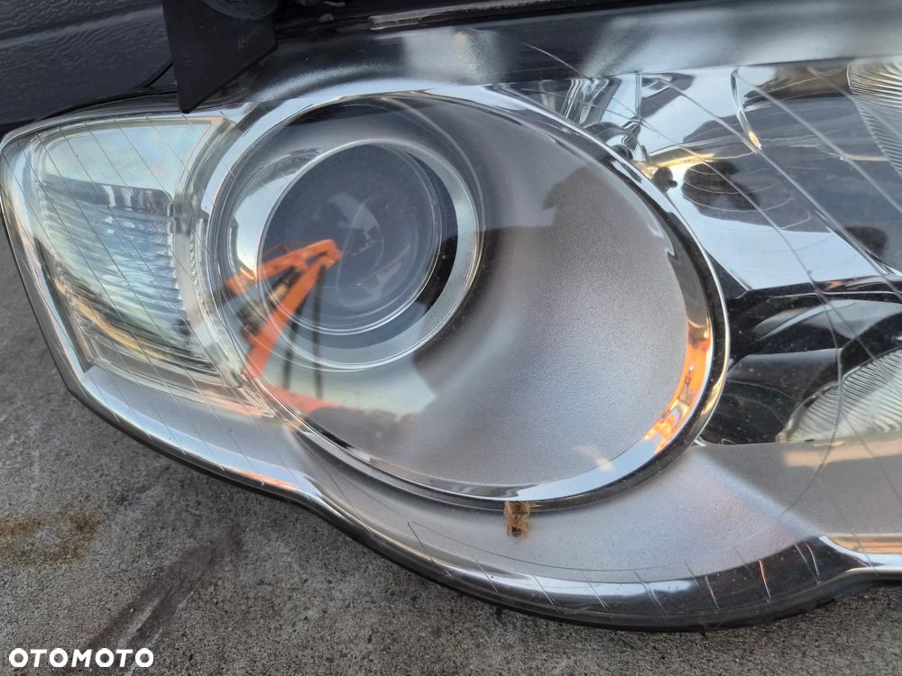 Lampa Przód Przednia Prawa VW Passat B6 Europa 3C0941006M - 3